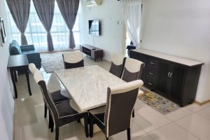 Living Room & Dining Area